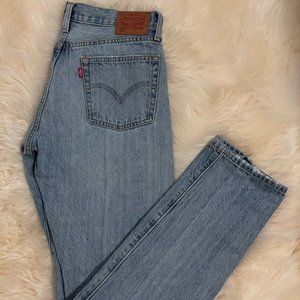 Levi's 501 Straight Leg Light Wash Jeans